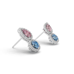 斜めから見たホワイトゴールド・プラチナカラーのヘイローデュオカラーダイヤモンドピアス、シルバー・K10・K18対応 ラボグロウンダイヤモンド使用