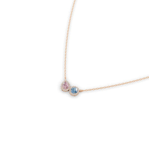 斜めから見たピンクゴールド・プラチナカラーのヘイローデュオカラーダイヤモンドネックレス、シルバー・K10・K18対応 ラボグロウンダイヤモンド使用