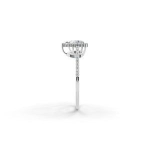 サイドから見たホワイトゴールド・プラチナカラーのヘイローデュオダイヤモンドリング、シルバー・K10・K18対応 ラボグロウンダイヤモンド使用